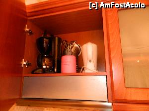 [P16] filtru cafea, cana electrica, butelie cu arzator pentru situatii speciale » foto by danadima
 - 
<span class="allrVoted glyphicon glyphicon-heart hidden" id="av469782"></span>
<a class="m-l-10 hidden" id="sv469782" onclick="voting_Foto_DelVot(,469782,15451)" role="button">șterge vot <span class="glyphicon glyphicon-remove"></span></a>
<a id="v9469782" class=" c-red"  onclick="voting_Foto_SetVot(469782)" role="button"><span class="glyphicon glyphicon-heart-empty"></span> <b>LIKE</b> = Votează poza</a> <img class="hidden"  id="f469782W9" src="/imagini/loader.gif" border="0" /><span class="AjErrMes hidden" id="e469782ErM"></span>