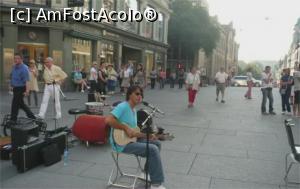 [P03] Zilnic după ora patru, străzile sunt animate de muzică și ritm.  » foto by glcitizen
 - 
<span class="allrVoted glyphicon glyphicon-heart hidden" id="av967287"></span>
<a class="m-l-10 hidden" id="sv967287" onclick="voting_Foto_DelVot(,967287,15474)" role="button">șterge vot <span class="glyphicon glyphicon-remove"></span></a>
<a id="v9967287" class=" c-red"  onclick="voting_Foto_SetVot(967287)" role="button"><span class="glyphicon glyphicon-heart-empty"></span> <b>LIKE</b> = Votează poza</a> <img class="hidden"  id="f967287W9" src="/imagini/loader.gif" border="0" /><span class="AjErrMes hidden" id="e967287ErM"></span>