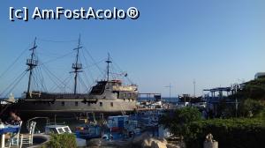 [P14] portul Limanaki- vis à vis de taverna, corabia Black Pearl » foto by Yolanda
 - 
<span class="allrVoted glyphicon glyphicon-heart hidden" id="av973215"></span>
<a class="m-l-10 hidden" id="sv973215" onclick="voting_Foto_DelVot(,973215,15518)" role="button">șterge vot <span class="glyphicon glyphicon-remove"></span></a>
<a id="v9973215" class=" c-red"  onclick="voting_Foto_SetVot(973215)" role="button"><span class="glyphicon glyphicon-heart-empty"></span> <b>LIKE</b> = Votează poza</a> <img class="hidden"  id="f973215W9" src="/imagini/loader.gif" border="0" /><span class="AjErrMes hidden" id="e973215ErM"></span>