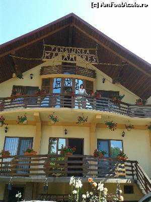 [P01] Pensiunea Maramures, sat Hoteni » foto by cleopatra43
 - 
<span class="allrVoted glyphicon glyphicon-heart hidden" id="av521631"></span>
<a class="m-l-10 hidden" id="sv521631" onclick="voting_Foto_DelVot(,521631,15555)" role="button">șterge vot <span class="glyphicon glyphicon-remove"></span></a>
<a id="v9521631" class=" c-red"  onclick="voting_Foto_SetVot(521631)" role="button"><span class="glyphicon glyphicon-heart-empty"></span> <b>LIKE</b> = Votează poza</a> <img class="hidden"  id="f521631W9" src="/imagini/loader.gif" border="0" /><span class="AjErrMes hidden" id="e521631ErM"></span>