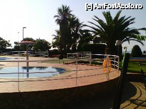 [P16] Piscina pentru copii » foto by albena
 - 
<span class="allrVoted glyphicon glyphicon-heart hidden" id="av475602"></span>
<a class="m-l-10 hidden" id="sv475602" onclick="voting_Foto_DelVot(,475602,15578)" role="button">șterge vot <span class="glyphicon glyphicon-remove"></span></a>
<a id="v9475602" class=" c-red"  onclick="voting_Foto_SetVot(475602)" role="button"><span class="glyphicon glyphicon-heart-empty"></span> <b>LIKE</b> = Votează poza</a> <img class="hidden"  id="f475602W9" src="/imagini/loader.gif" border="0" /><span class="AjErrMes hidden" id="e475602ErM"></span>