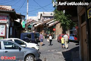 [P18] În apropiere de hotelul Telal, pe strada Kovači. Se vede chiar şi un Duster.  :)  » foto by Costi
 - 
<span class="allrVoted glyphicon glyphicon-heart hidden" id="av476185"></span>
<a class="m-l-10 hidden" id="sv476185" onclick="voting_Foto_DelVot(,476185,15600)" role="button">șterge vot <span class="glyphicon glyphicon-remove"></span></a>
<a id="v9476185" class=" c-red"  onclick="voting_Foto_SetVot(476185)" role="button"><span class="glyphicon glyphicon-heart-empty"></span> <b>LIKE</b> = Votează poza</a> <img class="hidden"  id="f476185W9" src="/imagini/loader.gif" border="0" /><span class="AjErrMes hidden" id="e476185ErM"></span>