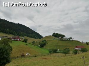 [P05] Pe potecile satului turistic Fundata-Fundația! Mergeți!! » foto by Ticleanu
 - 
<span class="allrVoted glyphicon glyphicon-heart hidden" id="av1175351"></span>
<a class="m-l-10 hidden" id="sv1175351" onclick="voting_Foto_DelVot(,1175351,15609)" role="button">șterge vot <span class="glyphicon glyphicon-remove"></span></a>
<a id="v91175351" class=" c-red"  onclick="voting_Foto_SetVot(1175351)" role="button"><span class="glyphicon glyphicon-heart-empty"></span> <b>LIKE</b> = Votează poza</a> <img class="hidden"  id="f1175351W9" src="/imagini/loader.gif" border="0" /><span class="AjErrMes hidden" id="e1175351ErM"></span>