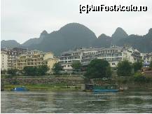 [P27] Ajungem la tinta calatoriei noastre, orasul Yangshuo » foto by cdiana
 - 
<span class="allrVoted glyphicon glyphicon-heart hidden" id="av478161"></span>
<a class="m-l-10 hidden" id="sv478161" onclick="voting_Foto_DelVot(,478161,15634)" role="button">șterge vot <span class="glyphicon glyphicon-remove"></span></a>
<a id="v9478161" class=" c-red"  onclick="voting_Foto_SetVot(478161)" role="button"><span class="glyphicon glyphicon-heart-empty"></span> <b>LIKE</b> = Votează poza</a> <img class="hidden"  id="f478161W9" src="/imagini/loader.gif" border="0" /><span class="AjErrMes hidden" id="e478161ErM"></span>