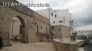 [P06] portal către intrarea in Castelul lui Carlo V » foto by k-lator
 - 
<span class="allrVoted glyphicon glyphicon-heart hidden" id="av1214948"></span>
<a class="m-l-10 hidden" id="sv1214948" onclick="voting_Foto_DelVot(,1214948,15648)" role="button">șterge vot <span class="glyphicon glyphicon-remove"></span></a>
<a id="v91214948" class=" c-red"  onclick="voting_Foto_SetVot(1214948)" role="button"><span class="glyphicon glyphicon-heart-empty"></span> <b>LIKE</b> = Votează poza</a> <img class="hidden"  id="f1214948W9" src="/imagini/loader.gif" border="0" /><span class="AjErrMes hidden" id="e1214948ErM"></span>