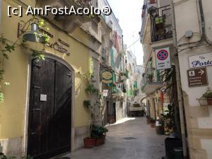 [P40] Stradă în Monopoli. » foto by Aurici
 - 
<span class="allrVoted glyphicon glyphicon-heart hidden" id="av743968"></span>
<a class="m-l-10 hidden" id="sv743968" onclick="voting_Foto_DelVot(,743968,15648)" role="button">șterge vot <span class="glyphicon glyphicon-remove"></span></a>
<a id="v9743968" class=" c-red"  onclick="voting_Foto_SetVot(743968)" role="button"><span class="glyphicon glyphicon-heart-empty"></span> <b>LIKE</b> = Votează poza</a> <img class="hidden"  id="f743968W9" src="/imagini/loader.gif" border="0" /><span class="AjErrMes hidden" id="e743968ErM"></span>