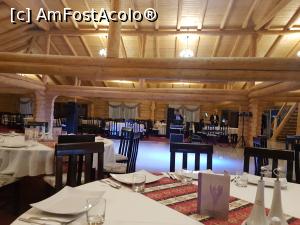 [P10] Restaurantul » foto by Alina Roxana
 - 
<span class="allrVoted glyphicon glyphicon-heart hidden" id="av1064578"></span>
<a class="m-l-10 hidden" id="sv1064578" onclick="voting_Foto_DelVot(,1064578,15673)" role="button">șterge vot <span class="glyphicon glyphicon-remove"></span></a>
<a id="v91064578" class=" c-red"  onclick="voting_Foto_SetVot(1064578)" role="button"><span class="glyphicon glyphicon-heart-empty"></span> <b>LIKE</b> = Votează poza</a> <img class="hidden"  id="f1064578W9" src="/imagini/loader.gif" border="0" /><span class="AjErrMes hidden" id="e1064578ErM"></span>