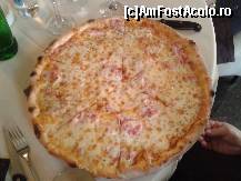 [P14] Vila Class - Satu Mare, pizza class, mărime medie. De fapt a fost imensă.  » foto by creivean
 - 
<span class="allrVoted glyphicon glyphicon-heart hidden" id="av497680"></span>
<a class="m-l-10 hidden" id="sv497680" onclick="voting_Foto_DelVot(,497680,15818)" role="button">șterge vot <span class="glyphicon glyphicon-remove"></span></a>
<a id="v9497680" class=" c-red"  onclick="voting_Foto_SetVot(497680)" role="button"><span class="glyphicon glyphicon-heart-empty"></span> <b>LIKE</b> = Votează poza</a> <img class="hidden"  id="f497680W9" src="/imagini/loader.gif" border="0" /><span class="AjErrMes hidden" id="e497680ErM"></span>