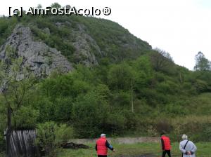 [P14] Cheile Banitei - in stanga este un gater pe care trebuie sa il ocolim » foto by mishu
 - 
<span class="allrVoted glyphicon glyphicon-heart hidden" id="av854051"></span>
<a class="m-l-10 hidden" id="sv854051" onclick="voting_Foto_DelVot(,854051,15838)" role="button">șterge vot <span class="glyphicon glyphicon-remove"></span></a>
<a id="v9854051" class=" c-red"  onclick="voting_Foto_SetVot(854051)" role="button"><span class="glyphicon glyphicon-heart-empty"></span> <b>LIKE</b> = Votează poza</a> <img class="hidden"  id="f854051W9" src="/imagini/loader.gif" border="0" /><span class="AjErrMes hidden" id="e854051ErM"></span>