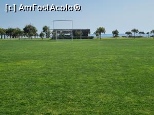 [P83] terenul de fotbal » foto by adutza_ghiocel
 - 
<span class="allrVoted glyphicon glyphicon-heart hidden" id="av1298439"></span>
<a class="m-l-10 hidden" id="sv1298439" onclick="voting_Foto_DelVot(,1298439,15940)" role="button">șterge vot <span class="glyphicon glyphicon-remove"></span></a>
<a id="v91298439" class=" c-red"  onclick="voting_Foto_SetVot(1298439)" role="button"><span class="glyphicon glyphicon-heart-empty"></span> <b>LIKE</b> = Votează poza</a> <img class="hidden"  id="f1298439W9" src="/imagini/loader.gif" border="0" /><span class="AjErrMes hidden" id="e1298439ErM"></span>