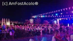 [P05] spectacol la Wunder Bar!  » foto by balasa violeta
 - 
<span class="allrVoted glyphicon glyphicon-heart hidden" id="av1031850"></span>
<a class="m-l-10 hidden" id="sv1031850" onclick="voting_Foto_DelVot(,1031850,15940)" role="button">șterge vot <span class="glyphicon glyphicon-remove"></span></a>
<a id="v91031850" class=" c-red"  onclick="voting_Foto_SetVot(1031850)" role="button"><span class="glyphicon glyphicon-heart-empty"></span> <b>LIKE</b> = Votează poza</a> <img class="hidden"  id="f1031850W9" src="/imagini/loader.gif" border="0" /><span class="AjErrMes hidden" id="e1031850ErM"></span>