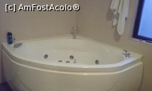 [P04] jacuzzi » foto by enacosmetics
 - 
<span class="allrVoted glyphicon glyphicon-heart hidden" id="av932129"></span>
<a class="m-l-10 hidden" id="sv932129" onclick="voting_Foto_DelVot(,932129,15986)" role="button">șterge vot <span class="glyphicon glyphicon-remove"></span></a>
<a id="v9932129" class=" c-red"  onclick="voting_Foto_SetVot(932129)" role="button"><span class="glyphicon glyphicon-heart-empty"></span> <b>LIKE</b> = Votează poza</a> <img class="hidden"  id="f932129W9" src="/imagini/loader.gif" border="0" /><span class="AjErrMes hidden" id="e932129ErM"></span>