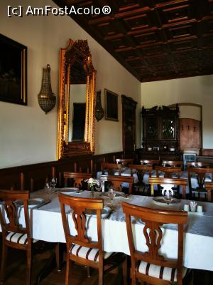 [P18] Restaurantul de la etajul 1 » foto by cata2106
 - 
<span class="allrVoted glyphicon glyphicon-heart hidden" id="av1322059"></span>
<a class="m-l-10 hidden" id="sv1322059" onclick="voting_Foto_DelVot(,1322059,16006)" role="button">șterge vot <span class="glyphicon glyphicon-remove"></span></a>
<a id="v91322059" class=" c-red"  onclick="voting_Foto_SetVot(1322059)" role="button"><span class="glyphicon glyphicon-heart-empty"></span> <b>LIKE</b> = Votează poza</a> <img class="hidden"  id="f1322059W9" src="/imagini/loader.gif" border="0" /><span class="AjErrMes hidden" id="e1322059ErM"></span>