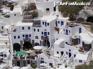 [P11] Micile case albe sunt acum spatii de cazare pentru turisti.  » foto by corinka
 - 
<span class="allrVoted glyphicon glyphicon-heart hidden" id="av456948"></span>
<a class="m-l-10 hidden" id="sv456948" onclick="voting_Foto_DelVot(,456948,16213)" role="button">șterge vot <span class="glyphicon glyphicon-remove"></span></a>
<a id="v9456948" class=" c-red"  onclick="voting_Foto_SetVot(456948)" role="button"><span class="glyphicon glyphicon-heart-empty"></span> <b>LIKE</b> = Votează poza</a> <img class="hidden"  id="f456948W9" src="/imagini/loader.gif" border="0" /><span class="AjErrMes hidden" id="e456948ErM"></span>