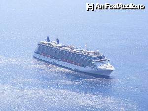 [P13] O nava de croaziera acostata in Santorini » foto by corinka
 - 
<span class="allrVoted glyphicon glyphicon-heart hidden" id="av456952"></span>
<a class="m-l-10 hidden" id="sv456952" onclick="voting_Foto_DelVot(,456952,16213)" role="button">șterge vot <span class="glyphicon glyphicon-remove"></span></a>
<a id="v9456952" class=" c-red"  onclick="voting_Foto_SetVot(456952)" role="button"><span class="glyphicon glyphicon-heart-empty"></span> <b>LIKE</b> = Votează poza</a> <img class="hidden"  id="f456952W9" src="/imagini/loader.gif" border="0" /><span class="AjErrMes hidden" id="e456952ErM"></span>