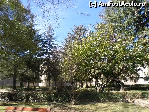 [P22] un scurt popas in parcul orasului, inconjurat bineinteles de ziduri » foto by amero
 - 
<span class="allrVoted glyphicon glyphicon-heart hidden" id="av619464"></span>
<a class="m-l-10 hidden" id="sv619464" onclick="voting_Foto_DelVot(,619464,16214)" role="button">șterge vot <span class="glyphicon glyphicon-remove"></span></a>
<a id="v9619464" class=" c-red"  onclick="voting_Foto_SetVot(619464)" role="button"><span class="glyphicon glyphicon-heart-empty"></span> <b>LIKE</b> = Votează poza</a> <img class="hidden"  id="f619464W9" src="/imagini/loader.gif" border="0" /><span class="AjErrMes hidden" id="e619464ErM"></span>