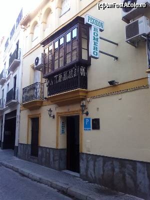 [P01] Intrarea în pensiune așa cum am surprins-o de pe Calle Gravina » foto by le_maitre
 - 
<span class="allrVoted glyphicon glyphicon-heart hidden" id="av502871"></span>
<a class="m-l-10 hidden" id="sv502871" onclick="voting_Foto_DelVot(,502871,16261)" role="button">șterge vot <span class="glyphicon glyphicon-remove"></span></a>
<a id="v9502871" class=" c-red"  onclick="voting_Foto_SetVot(502871)" role="button"><span class="glyphicon glyphicon-heart-empty"></span> <b>LIKE</b> = Votează poza</a> <img class="hidden"  id="f502871W9" src="/imagini/loader.gif" border="0" /><span class="AjErrMes hidden" id="e502871ErM"></span>