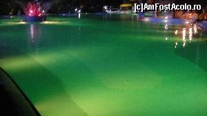 [P03] Seara apa piscinei prindea diverse culori frumoase cu ajutorul luminilor speciale. Superb!!!  » foto by Alesia2891
 - 
<span class="allrVoted glyphicon glyphicon-heart hidden" id="av503940"></span>
<a class="m-l-10 hidden" id="sv503940" onclick="voting_Foto_DelVot(,503940,16284)" role="button">șterge vot <span class="glyphicon glyphicon-remove"></span></a>
<a id="v9503940" class=" c-red"  onclick="voting_Foto_SetVot(503940)" role="button"><span class="glyphicon glyphicon-heart-empty"></span> <b>LIKE</b> = Votează poza</a> <img class="hidden"  id="f503940W9" src="/imagini/loader.gif" border="0" /><span class="AjErrMes hidden" id="e503940ErM"></span>