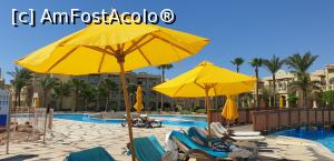 [P02] Piscina principala » foto by Lisa
 - 
<span class="allrVoted glyphicon glyphicon-heart hidden" id="av1281394"></span>
<a class="m-l-10 hidden" id="sv1281394" onclick="voting_Foto_DelVot(,1281394,16490)" role="button">șterge vot <span class="glyphicon glyphicon-remove"></span></a>
<a id="v91281394" class=" c-red"  onclick="voting_Foto_SetVot(1281394)" role="button"><span class="glyphicon glyphicon-heart-empty"></span> <b>LIKE</b> = Votează poza</a> <img class="hidden"  id="f1281394W9" src="/imagini/loader.gif" border="0" /><span class="AjErrMes hidden" id="e1281394ErM"></span>