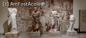 [P33] Compozitia celor cinci statui (in imagine doar patru) aflate in Sala XI, vis-a-avis de Monumentul lui Daochos. Arta reprezentativa a perioadei elenistice timpurii (anul 270 iHr). » foto by ovidiuyepi
 - 
<span class="allrVoted glyphicon glyphicon-heart hidden" id="av1320561"></span>
<a class="m-l-10 hidden" id="sv1320561" onclick="voting_Foto_DelVot(,1320561,16497)" role="button">șterge vot <span class="glyphicon glyphicon-remove"></span></a>
<a id="v91320561" class=" c-red"  onclick="voting_Foto_SetVot(1320561)" role="button"><span class="glyphicon glyphicon-heart-empty"></span> <b>LIKE</b> = Votează poza</a> <img class="hidden"  id="f1320561W9" src="/imagini/loader.gif" border="0" /><span class="AjErrMes hidden" id="e1320561ErM"></span>