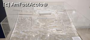 [P79] Vitrina cu macheta Sanctuarului de la Delphi. » foto by ovidiuyepi
 - 
<span class="allrVoted glyphicon glyphicon-heart hidden" id="av1320607"></span>
<a class="m-l-10 hidden" id="sv1320607" onclick="voting_Foto_DelVot(,1320607,16497)" role="button">șterge vot <span class="glyphicon glyphicon-remove"></span></a>
<a id="v91320607" class=" c-red"  onclick="voting_Foto_SetVot(1320607)" role="button"><span class="glyphicon glyphicon-heart-empty"></span> <b>LIKE</b> = Votează poza</a> <img class="hidden"  id="f1320607W9" src="/imagini/loader.gif" border="0" /><span class="AjErrMes hidden" id="e1320607ErM"></span>