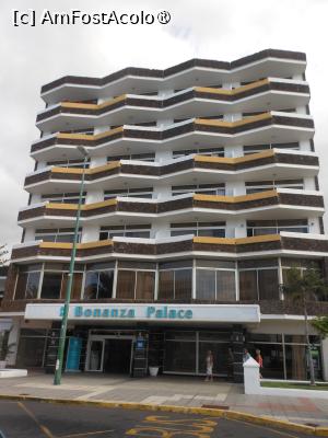 [P03] Puerto de la Cruz - Blue Sea Puerto Resort, Blue Sea Bonanza Palace. » foto by iulianic
 - 
<span class="allrVoted glyphicon glyphicon-heart hidden" id="av1423616"></span>
<a class="m-l-10 hidden" id="sv1423616" onclick="voting_Foto_DelVot(,1423616,16618)" role="button">șterge vot <span class="glyphicon glyphicon-remove"></span></a>
<a id="v91423616" class=" c-red"  onclick="voting_Foto_SetVot(1423616)" role="button"><span class="glyphicon glyphicon-heart-empty"></span> <b>LIKE</b> = Votează poza</a> <img class="hidden"  id="f1423616W9" src="/imagini/loader.gif" border="0" /><span class="AjErrMes hidden" id="e1423616ErM"></span>