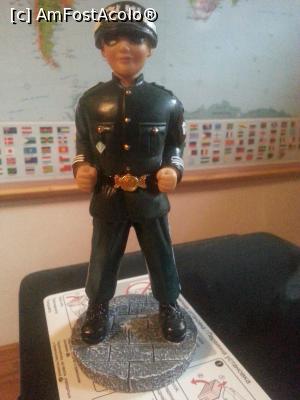 [P28] Soldățelul sud-coreean, suvenirul și speranța mea de pace dintre cele două Coreei.  » foto by glcitizen
 - 
<span class="allrVoted glyphicon glyphicon-heart hidden" id="av814278"></span>
<a class="m-l-10 hidden" id="sv814278" onclick="voting_Foto_DelVot(,814278,16707)" role="button">șterge vot <span class="glyphicon glyphicon-remove"></span></a>
<a id="v9814278" class=" c-red"  onclick="voting_Foto_SetVot(814278)" role="button"><span class="glyphicon glyphicon-heart-empty"></span> <b>LIKE</b> = Votează poza</a> <img class="hidden"  id="f814278W9" src="/imagini/loader.gif" border="0" /><span class="AjErrMes hidden" id="e814278ErM"></span>