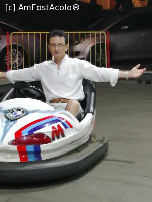 [P08] Periculosul fanespoitorul care a facut in Albena 5 anisori si 6 luni si Ralitsa a facut un tort de 1 metru patrat pentru tot hotelul :)) » foto by fanespoitorul
 - 
<span class="allrVoted glyphicon glyphicon-heart hidden" id="av1251019"></span>
<a class="m-l-10 hidden" id="sv1251019" onclick="voting_Foto_DelVot(,1251019,16714)" role="button">șterge vot <span class="glyphicon glyphicon-remove"></span></a>
<a id="v91251019" class=" c-red"  onclick="voting_Foto_SetVot(1251019)" role="button"><span class="glyphicon glyphicon-heart-empty"></span> <b>LIKE</b> = Votează poza</a> <img class="hidden"  id="f1251019W9" src="/imagini/loader.gif" border="0" /><span class="AjErrMes hidden" id="e1251019ErM"></span>