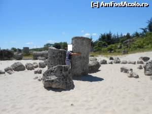 [P30] COLOANELE DIN MIJLOCUL CERCULUI DE PIATRA » foto by buterfly*
 - 
<span class="allrVoted glyphicon glyphicon-heart hidden" id="av522376"></span>
<a class="m-l-10 hidden" id="sv522376" onclick="voting_Foto_DelVot(,522376,16730)" role="button">șterge vot <span class="glyphicon glyphicon-remove"></span></a>
<a id="v9522376" class=" c-red"  onclick="voting_Foto_SetVot(522376)" role="button"><span class="glyphicon glyphicon-heart-empty"></span> <b>LIKE</b> = Votează poza</a> <img class="hidden"  id="f522376W9" src="/imagini/loader.gif" border="0" /><span class="AjErrMes hidden" id="e522376ErM"></span>