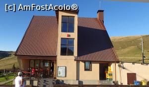 [P08] Intrarea în restaurantul Cabanei Dichiu » foto by Dragoș_MD
 - 
<span class="allrVoted glyphicon glyphicon-heart hidden" id="av1011910"></span>
<a class="m-l-10 hidden" id="sv1011910" onclick="voting_Foto_DelVot(,1011910,16747)" role="button">șterge vot <span class="glyphicon glyphicon-remove"></span></a>
<a id="v91011910" class=" c-red"  onclick="voting_Foto_SetVot(1011910)" role="button"><span class="glyphicon glyphicon-heart-empty"></span> <b>LIKE</b> = Votează poza</a> <img class="hidden"  id="f1011910W9" src="/imagini/loader.gif" border="0" /><span class="AjErrMes hidden" id="e1011910ErM"></span>