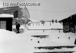 [P02] Cabana Piatra Arsă în 1973 - adică fix cu 45 de ani în urmă...  » foto by Dragoș_MD
 - 
<span class="allrVoted glyphicon glyphicon-heart hidden" id="av998128"></span>
<a class="m-l-10 hidden" id="sv998128" onclick="voting_Foto_DelVot(,998128,16747)" role="button">șterge vot <span class="glyphicon glyphicon-remove"></span></a>
<a id="v9998128" class=" c-red"  onclick="voting_Foto_SetVot(998128)" role="button"><span class="glyphicon glyphicon-heart-empty"></span> <b>LIKE</b> = Votează poza</a> <img class="hidden"  id="f998128W9" src="/imagini/loader.gif" border="0" /><span class="AjErrMes hidden" id="e998128ErM"></span>