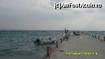 [P18] ponton pe plaja Kalithea, barcutele legate, marea le legana cu inversunare » foto by adryana
 - 
<span class="allrVoted glyphicon glyphicon-heart hidden" id="av134647"></span>
<a class="m-l-10 hidden" id="sv134647" onclick="voting_Foto_DelVot(,134647,16829)" role="button">șterge vot <span class="glyphicon glyphicon-remove"></span></a>
<a id="v9134647" class=" c-red"  onclick="voting_Foto_SetVot(134647)" role="button"><span class="glyphicon glyphicon-heart-empty"></span> <b>LIKE</b> = Votează poza</a> <img class="hidden"  id="f134647W9" src="/imagini/loader.gif" border="0" /><span class="AjErrMes hidden" id="e134647ErM"></span>