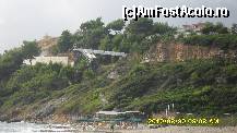 [P08] plaja Afithos, podul si liftul care face legatura intre hotelul Aristoteles Beach si marea » foto by adryana
 - 
<span class="allrVoted glyphicon glyphicon-heart hidden" id="av134629"></span>
<a class="m-l-10 hidden" id="sv134629" onclick="voting_Foto_DelVot(,134629,16829)" role="button">șterge vot <span class="glyphicon glyphicon-remove"></span></a>
<a id="v9134629" class=" c-red"  onclick="voting_Foto_SetVot(134629)" role="button"><span class="glyphicon glyphicon-heart-empty"></span> <b>LIKE</b> = Votează poza</a> <img class="hidden"  id="f134629W9" src="/imagini/loader.gif" border="0" /><span class="AjErrMes hidden" id="e134629ErM"></span>