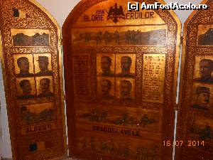 [P14] Mausoleul Mateiaş - Muzeu. Eroii de la Albeşti, Dragoslavele şi Rucăr.  » foto by iulianic
 - 
<span class="allrVoted glyphicon glyphicon-heart hidden" id="av536102"></span>
<a class="m-l-10 hidden" id="sv536102" onclick="voting_Foto_DelVot(,536102,16993)" role="button">șterge vot <span class="glyphicon glyphicon-remove"></span></a>
<a id="v9536102" class=" c-red"  onclick="voting_Foto_SetVot(536102)" role="button"><span class="glyphicon glyphicon-heart-empty"></span> <b>LIKE</b> = Votează poza</a> <img class="hidden"  id="f536102W9" src="/imagini/loader.gif" border="0" /><span class="AjErrMes hidden" id="e536102ErM"></span>