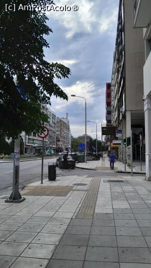 [P02] dupa semafor este cafeneaua de care am vorbit in rw » foto by Yolanda
 - 
<span class="allrVoted glyphicon glyphicon-heart hidden" id="av1392799"></span>
<a class="m-l-10 hidden" id="sv1392799" onclick="voting_Foto_DelVot(,1392799,17000)" role="button">șterge vot <span class="glyphicon glyphicon-remove"></span></a>
<a id="v91392799" class=" c-red"  onclick="voting_Foto_SetVot(1392799)" role="button"><span class="glyphicon glyphicon-heart-empty"></span> <b>LIKE</b> = Votează poza</a> <img class="hidden"  id="f1392799W9" src="/imagini/loader.gif" border="0" /><span class="AjErrMes hidden" id="e1392799ErM"></span>