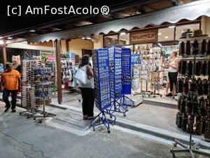 [P19] Zona comercială din Ammouliani » foto by pepsi70ro
 - 
<span class="allrVoted glyphicon glyphicon-heart hidden" id="av1241051"></span>
<a class="m-l-10 hidden" id="sv1241051" onclick="voting_Foto_DelVot(,1241051,17010)" role="button">șterge vot <span class="glyphicon glyphicon-remove"></span></a>
<a id="v91241051" class=" c-red"  onclick="voting_Foto_SetVot(1241051)" role="button"><span class="glyphicon glyphicon-heart-empty"></span> <b>LIKE</b> = Votează poza</a> <img class="hidden"  id="f1241051W9" src="/imagini/loader.gif" border="0" /><span class="AjErrMes hidden" id="e1241051ErM"></span>