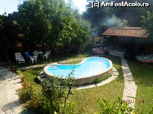 [P08] Piscina mica, gratarul si barul » foto by cristisch2003
 - 
<span class="allrVoted glyphicon glyphicon-heart hidden" id="av537966"></span>
<a class="m-l-10 hidden" id="sv537966" onclick="voting_Foto_DelVot(,537966,17034)" role="button">șterge vot <span class="glyphicon glyphicon-remove"></span></a>
<a id="v9537966" class=" c-red"  onclick="voting_Foto_SetVot(537966)" role="button"><span class="glyphicon glyphicon-heart-empty"></span> <b>LIKE</b> = Votează poza</a> <img class="hidden"  id="f537966W9" src="/imagini/loader.gif" border="0" /><span class="AjErrMes hidden" id="e537966ErM"></span>