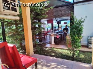 [P07] Casa Coral - camera noastră; vedere de la fereastra » foto by crismis
 - 
<span class="allrVoted glyphicon glyphicon-heart hidden" id="av1499818"></span>
<a class="m-l-10 hidden" id="sv1499818" onclick="voting_Foto_DelVot(,1499818,17088)" role="button">șterge vot <span class="glyphicon glyphicon-remove"></span></a>
<a id="v91499818" class=" c-red"  onclick="voting_Foto_SetVot(1499818)" role="button"><span class="glyphicon glyphicon-heart-empty"></span> <b>LIKE</b> = Votează poza</a> <img class="hidden"  id="f1499818W9" src="/imagini/loader.gif" border="0" /><span class="AjErrMes hidden" id="e1499818ErM"></span>