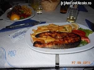 [P17] Restaurant Bacchos - Pe lângă toate celelalte, s-au oferit şi şerveţele dezinfectante pentru mâini.  » foto by iulianic
 - 
<span class="allrVoted glyphicon glyphicon-heart hidden" id="av678331"></span>
<a class="m-l-10 hidden" id="sv678331" onclick="voting_Foto_DelVot(,678331,17099)" role="button">șterge vot <span class="glyphicon glyphicon-remove"></span></a>
<a id="v9678331" class=" c-red"  onclick="voting_Foto_SetVot(678331)" role="button"><span class="glyphicon glyphicon-heart-empty"></span> <b>LIKE</b> = Votează poza</a> <img class="hidden"  id="f678331W9" src="/imagini/loader.gif" border="0" /><span class="AjErrMes hidden" id="e678331ErM"></span>