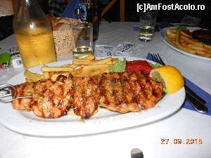 [P06] Restaurant Bacchos - Souvlaki cu cartofi prăjiţi.  » foto by iulianic
 - 
<span class="allrVoted glyphicon glyphicon-heart hidden" id="av678315"></span>
<a class="m-l-10 hidden" id="sv678315" onclick="voting_Foto_DelVot(,678315,17099)" role="button">șterge vot <span class="glyphicon glyphicon-remove"></span></a>
<a id="v9678315" class=" c-red"  onclick="voting_Foto_SetVot(678315)" role="button"><span class="glyphicon glyphicon-heart-empty"></span> <b>LIKE</b> = Votează poza</a> <img class="hidden"  id="f678315W9" src="/imagini/loader.gif" border="0" /><span class="AjErrMes hidden" id="e678315ErM"></span>