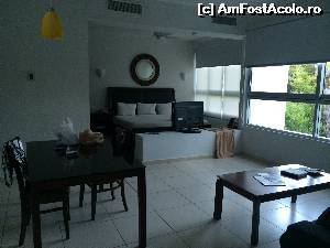 [P06] Camera » foto by Dalianna
 - 
<span class="allrVoted glyphicon glyphicon-heart hidden" id="av542438"></span>
<a class="m-l-10 hidden" id="sv542438" onclick="voting_Foto_DelVot(,542438,17117)" role="button">șterge vot <span class="glyphicon glyphicon-remove"></span></a>
<a id="v9542438" class=" c-red"  onclick="voting_Foto_SetVot(542438)" role="button"><span class="glyphicon glyphicon-heart-empty"></span> <b>LIKE</b> = Votează poza</a> <img class="hidden"  id="f542438W9" src="/imagini/loader.gif" border="0" /><span class="AjErrMes hidden" id="e542438ErM"></span>