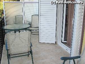 [P16] pe balcon » foto by mulinita
 - 
<span class="allrVoted glyphicon glyphicon-heart hidden" id="av637743"></span>
<a class="m-l-10 hidden" id="sv637743" onclick="voting_Foto_DelVot(,637743,17182)" role="button">șterge vot <span class="glyphicon glyphicon-remove"></span></a>
<a id="v9637743" class=" c-red"  onclick="voting_Foto_SetVot(637743)" role="button"><span class="glyphicon glyphicon-heart-empty"></span> <b>LIKE</b> = Votează poza</a> <img class="hidden"  id="f637743W9" src="/imagini/loader.gif" border="0" /><span class="AjErrMes hidden" id="e637743ErM"></span>
