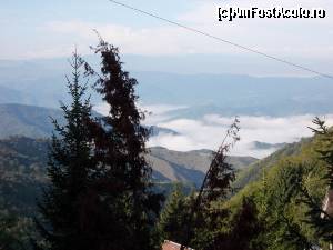 [P12] Dimineata, deasupra norilor, la o cafea pe balcon, se poate vedea o astfel de priveliste » foto by monicap
 - 
<span class="allrVoted glyphicon glyphicon-heart hidden" id="av588292"></span>
<a class="m-l-10 hidden" id="sv588292" onclick="voting_Foto_DelVot(,588292,17199)" role="button">șterge vot <span class="glyphicon glyphicon-remove"></span></a>
<a id="v9588292" class=" c-red"  onclick="voting_Foto_SetVot(588292)" role="button"><span class="glyphicon glyphicon-heart-empty"></span> <b>LIKE</b> = Votează poza</a> <img class="hidden"  id="f588292W9" src="/imagini/loader.gif" border="0" /><span class="AjErrMes hidden" id="e588292ErM"></span>