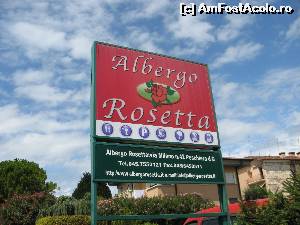 [P17] Albergo Rosetta, Peschiera del Garda » foto by vlado2
 - 
<span class="allrVoted glyphicon glyphicon-heart hidden" id="av546250"></span>
<a class="m-l-10 hidden" id="sv546250" onclick="voting_Foto_DelVot(,546250,17240)" role="button">șterge vot <span class="glyphicon glyphicon-remove"></span></a>
<a id="v9546250" class=" c-red"  onclick="voting_Foto_SetVot(546250)" role="button"><span class="glyphicon glyphicon-heart-empty"></span> <b>LIKE</b> = Votează poza</a> <img class="hidden"  id="f546250W9" src="/imagini/loader.gif" border="0" /><span class="AjErrMes hidden" id="e546250ErM"></span>