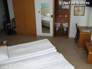 [P03] Camera dubla a hotelului BW Europa din Riva del Garda » foto by vlado2
 - 
<span class="allrVoted glyphicon glyphicon-heart hidden" id="av549167"></span>
<a class="m-l-10 hidden" id="sv549167" onclick="voting_Foto_DelVot(,549167,17313)" role="button">șterge vot <span class="glyphicon glyphicon-remove"></span></a>
<a id="v9549167" class=" c-red"  onclick="voting_Foto_SetVot(549167)" role="button"><span class="glyphicon glyphicon-heart-empty"></span> <b>LIKE</b> = Votează poza</a> <img class="hidden"  id="f549167W9" src="/imagini/loader.gif" border="0" /><span class="AjErrMes hidden" id="e549167ErM"></span>