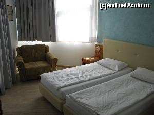 [P05] Camera dubla a hotelului BW Europa din Riva del Garda » foto by vlado2
 - 
<span class="allrVoted glyphicon glyphicon-heart hidden" id="av549169"></span>
<a class="m-l-10 hidden" id="sv549169" onclick="voting_Foto_DelVot(,549169,17313)" role="button">șterge vot <span class="glyphicon glyphicon-remove"></span></a>
<a id="v9549169" class=" c-red"  onclick="voting_Foto_SetVot(549169)" role="button"><span class="glyphicon glyphicon-heart-empty"></span> <b>LIKE</b> = Votează poza</a> <img class="hidden"  id="f549169W9" src="/imagini/loader.gif" border="0" /><span class="AjErrMes hidden" id="e549169ErM"></span>