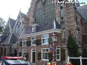 [P28] Oude Kerk, catedrala care asista, de secole, experientele din cartierul rosu...  » foto by Larissa
 - 
<span class="allrVoted glyphicon glyphicon-heart hidden" id="av594966"></span>
<a class="m-l-10 hidden" id="sv594966" onclick="voting_Foto_DelVot(,594966,17324)" role="button">șterge vot <span class="glyphicon glyphicon-remove"></span></a>
<a id="v9594966" class=" c-red"  onclick="voting_Foto_SetVot(594966)" role="button"><span class="glyphicon glyphicon-heart-empty"></span> <b>LIKE</b> = Votează poza</a> <img class="hidden"  id="f594966W9" src="/imagini/loader.gif" border="0" /><span class="AjErrMes hidden" id="e594966ErM"></span>