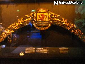 [P05] Decoratiune de pe pupa unei nave maritime de razboi, prezentand stema provinciei Zeeland » foto by Radu Tudoran
 - 
<span class="allrVoted glyphicon glyphicon-heart hidden" id="av693593"></span>
<a class="m-l-10 hidden" id="sv693593" onclick="voting_Foto_DelVot(,693593,17324)" role="button">șterge vot <span class="glyphicon glyphicon-remove"></span></a>
<a id="v9693593" class=" c-red"  onclick="voting_Foto_SetVot(693593)" role="button"><span class="glyphicon glyphicon-heart-empty"></span> <b>LIKE</b> = Votează poza</a> <img class="hidden"  id="f693593W9" src="/imagini/loader.gif" border="0" /><span class="AjErrMes hidden" id="e693593ErM"></span>