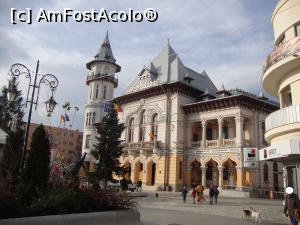 [P05] Palatul Comunal din Buzău văzut de la intrarea pe strada Cuza Vodă.  » foto by Floryn81
 - 
<span class="allrVoted glyphicon glyphicon-heart hidden" id="av820083"></span>
<a class="m-l-10 hidden" id="sv820083" onclick="voting_Foto_DelVot(,820083,17366)" role="button">șterge vot <span class="glyphicon glyphicon-remove"></span></a>
<a id="v9820083" class=" c-red"  onclick="voting_Foto_SetVot(820083)" role="button"><span class="glyphicon glyphicon-heart-empty"></span> <b>LIKE</b> = Votează poza</a> <img class="hidden"  id="f820083W9" src="/imagini/loader.gif" border="0" /><span class="AjErrMes hidden" id="e820083ErM"></span>