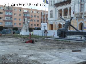 [P33] Buzău - Șantier în lucru în fața Palatului Comunal. » foto by iulianic
 - 
<span class="allrVoted glyphicon glyphicon-heart hidden" id="av1326100"></span>
<a class="m-l-10 hidden" id="sv1326100" onclick="voting_Foto_DelVot(,1326100,17366)" role="button">șterge vot <span class="glyphicon glyphicon-remove"></span></a>
<a id="v91326100" class=" c-red"  onclick="voting_Foto_SetVot(1326100)" role="button"><span class="glyphicon glyphicon-heart-empty"></span> <b>LIKE</b> = Votează poza</a> <img class="hidden"  id="f1326100W9" src="/imagini/loader.gif" border="0" /><span class="AjErrMes hidden" id="e1326100ErM"></span>